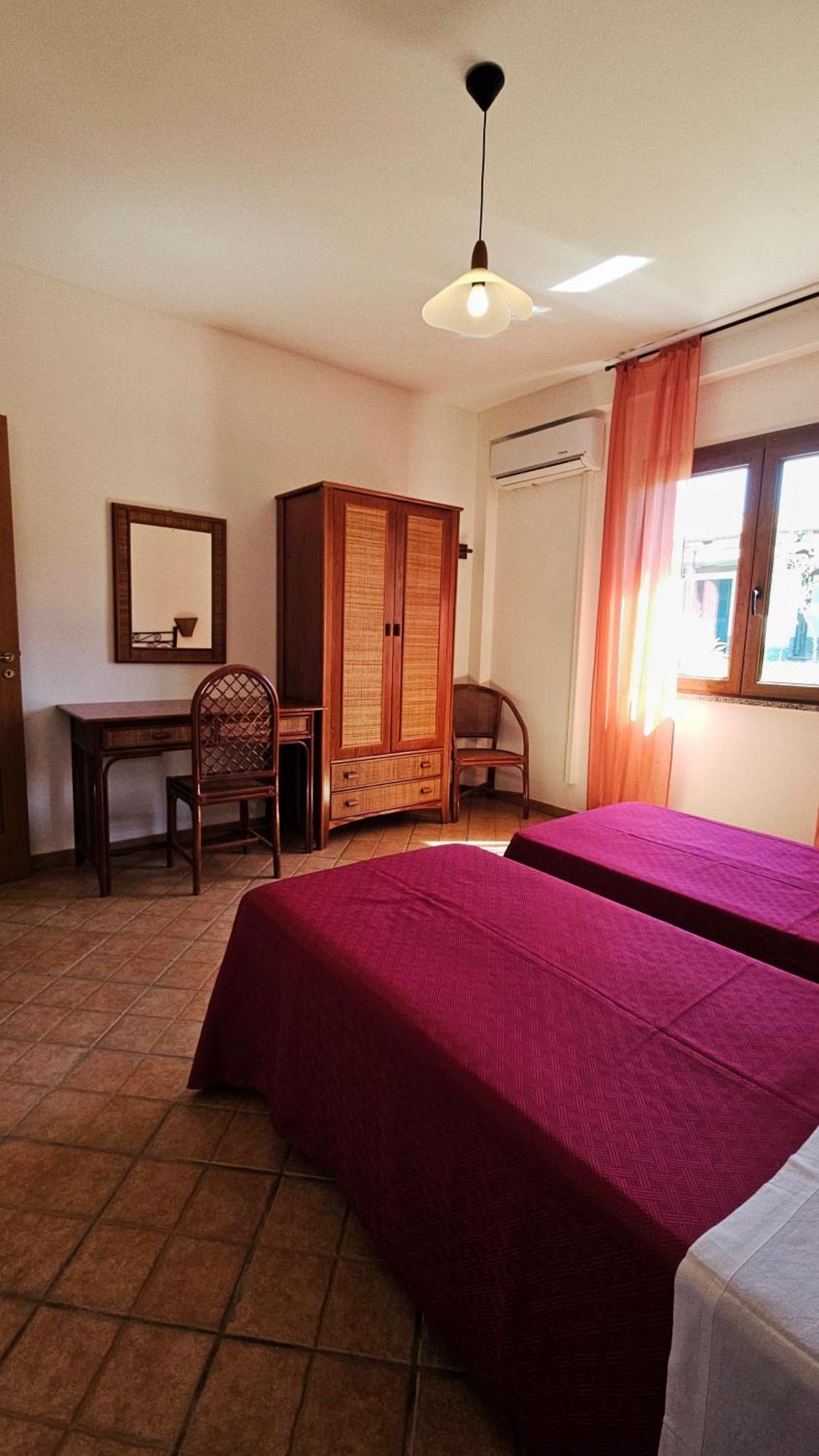 Agriturismo Ninea ริกาดี ภายนอก รูปภาพ